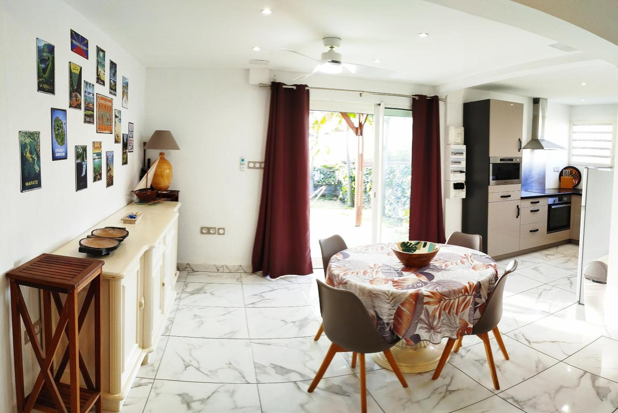 Maison Les Cocotiers De Plaiz'Anse Petite-Île Bagian luar foto